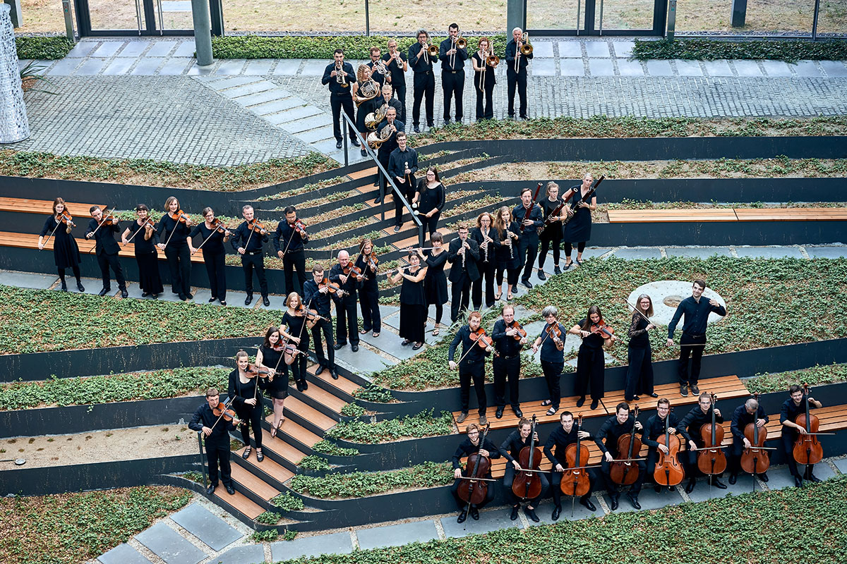 Group picture of the University Orchestra Dresden