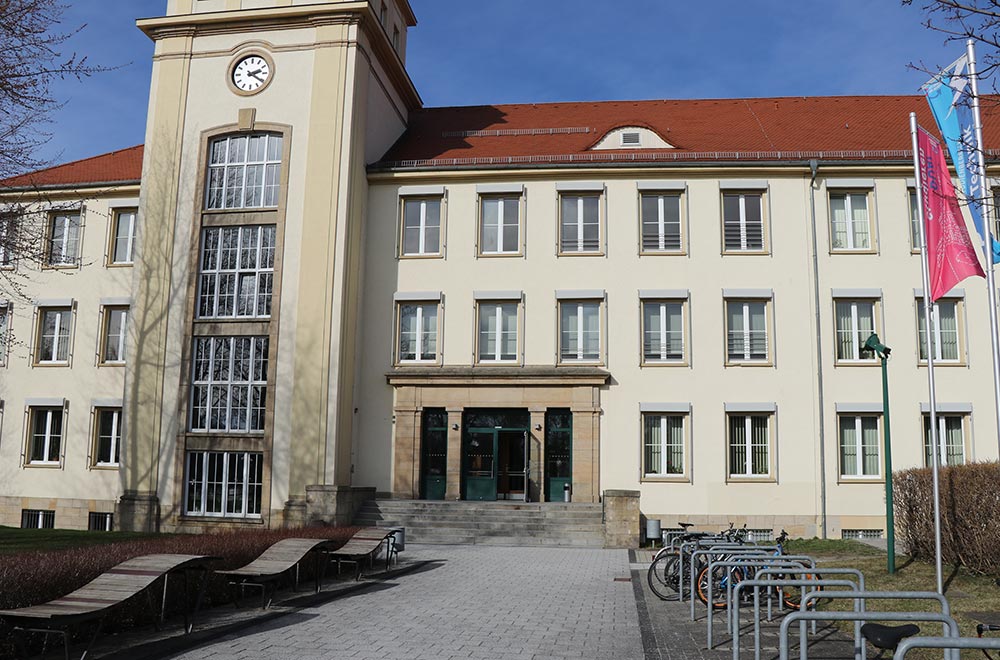 Exterior view of Mensa Oberschmausitz
